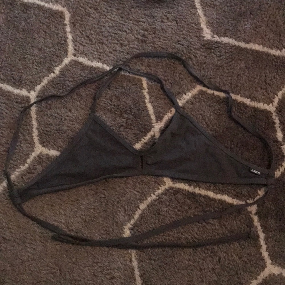 Jolyn bikini top